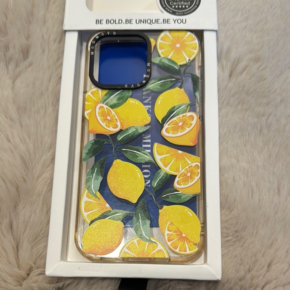 Lemon Pattern Phone Case - Yellow - Picture 2 of 4